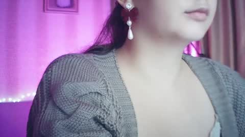 Snapshot of moodiemira chatting on October 14, 6:55 pm moodiemira online show from October 14, 6:55 pm
