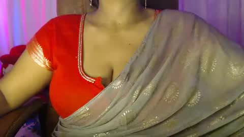 Maya online show from October 11, 12:32 pm