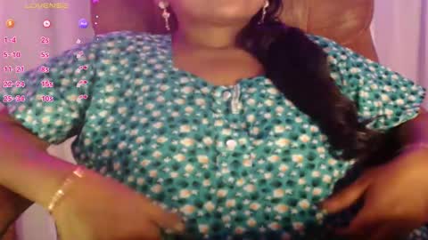 Maya online show from September 12, 3:25 pm