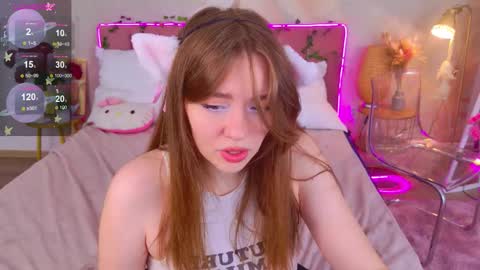 Moon  Bunny online show from September 20, 3:59 pm