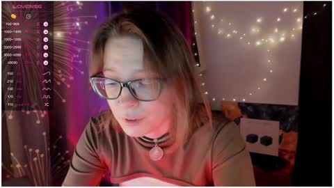 Roxy online show from December 6, 11:08 pm