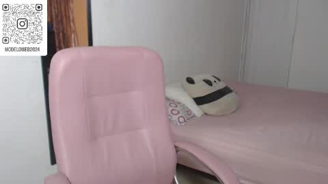 Luna online show from February 20, 6:24 pm