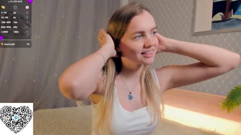 moon_puzzles online show from November 15, 7:48 pm