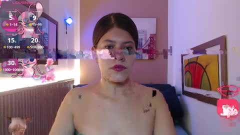 moonna_linnda online show from April 7, 1:57 pm