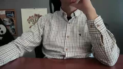 Snapshot of moonriver2511 chatting on October 13, 9:33 am moonriver2511 online show from October 13, 9:33 am