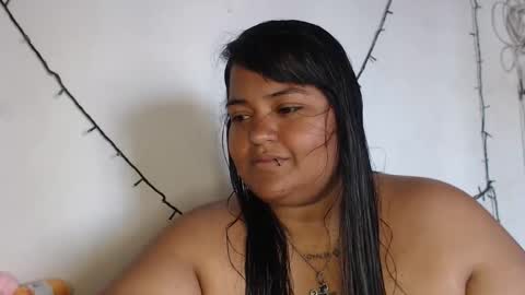 Moralito8a online show from May 6, 9:43 pm
