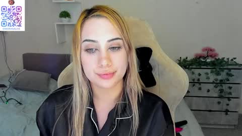 Snapshot of moranakit chatting on February 7, 12:28 pm Morana Mayer online show from February 7, 12:28 pm