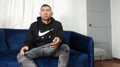 MORGAN AND MEGAN online show from October 9, 11:26 am