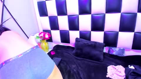 morganasmit_ online show from February 26, 7:39 pm