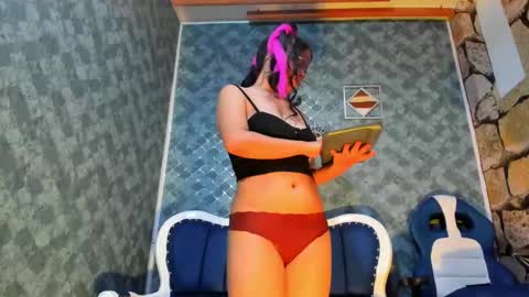 morggan_black online show from October 9, 5:29 pm
