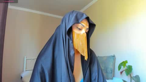 Snapshot of moroccan_diamond_ chatting on September 27, 8:56 am Medina online show from September 27, 8:56 am
