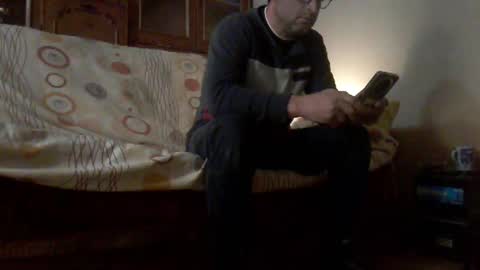 Nomadu online show from February 24, 5:54 am