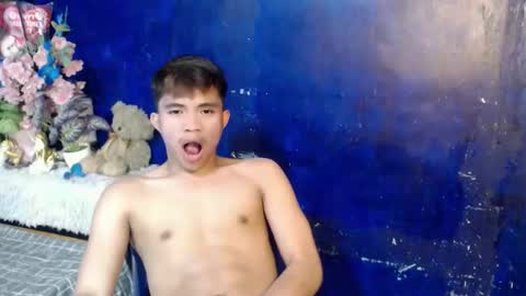 mostwantedtwink online show from April 5, 5:10 pm