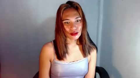 Snapshot of mouiline_rouge69 chatting on September 24, 2:40 am mouiline_rouge69 online show from September 24, 2:40 am