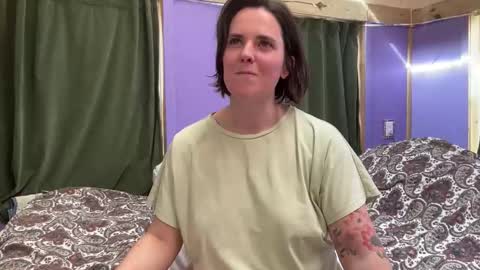 MousseMagoo online show from February 13, 6:11 pm