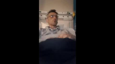 mppempis81 online show from April 19, 11:51 pm