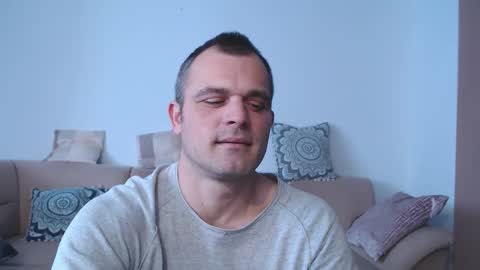 mr_alpacino online show from January 19, 1:43 pm