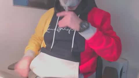 mr_boombastic2021 online show from January 2, 10:48 am