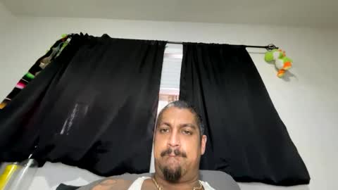 Snapshot of mr_cherrypopper_85 chatting on October 6, 8:37 pm All in you online show from October 6, 8:37 pm