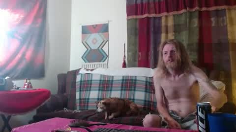 mr_happy12 online show from December 17, 1:39 am