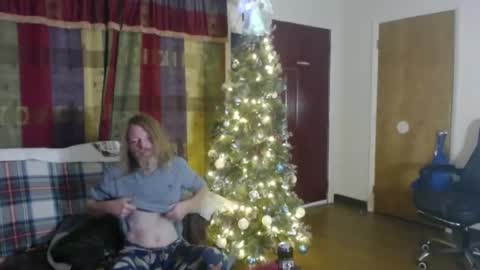 mr_happy12 online show from December 5, 5:43 am