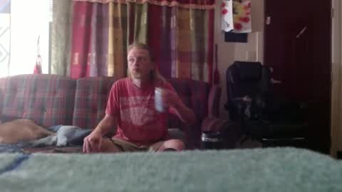 mr_happy12 online show from October 6, 10:49 pm