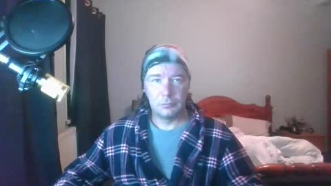 mr_i_ online show from November 16, 8:44 pm