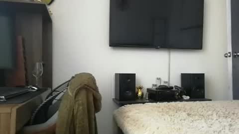 Snapshot of mr_miss_dannys chatting on December 8, 6:17 pm Dannys online show from December 8, 6:17 pm