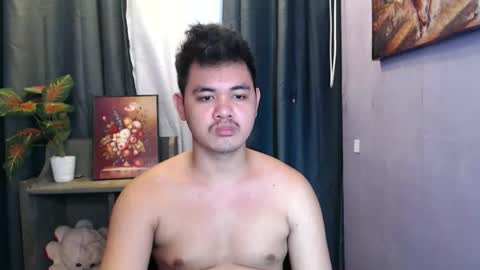 Snapshot of mr_olivercummerx chatting on September 24, 4:30 am oliver online show from September 24, 4:30 am