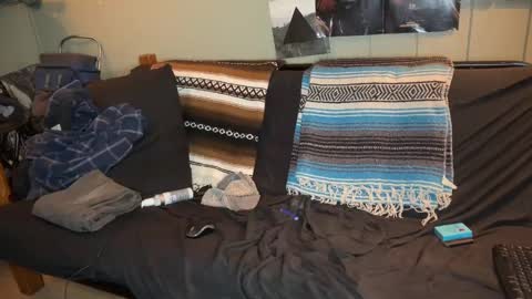 Valdor online show from December 14, 12:11 am