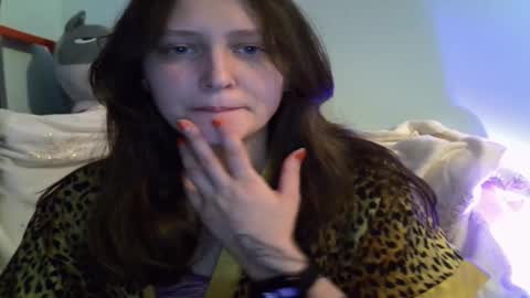 mrazilda online show from March 3, 5:42 pm