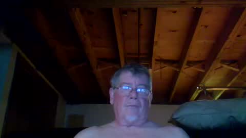 mrblade666 online show from October 12, 12:09 pm