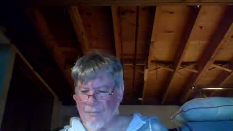 mrblade666 online show from April 15, 12:47 am