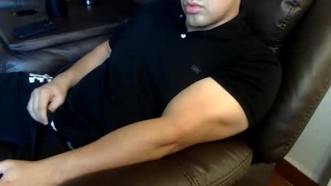 Snapshot of mrbree chatting on September 30, 6:40 pm Mr Bree online show from September 30, 6:40 pm