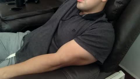 Snapshot of mrbree chatting on October 20, 9:31 pm Mr Bree online show from October 20, 9:31 pm