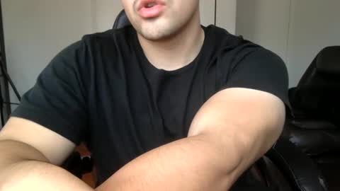 Snapshot of mrbree chatting on October 6, 8:59 pm Mr Bree online show from October 6, 8:59 pm