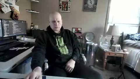 Snapshot of mrclean_55 chatting on October 20, 4:45 pm MrClean55 online show from October 20, 4:45 pm