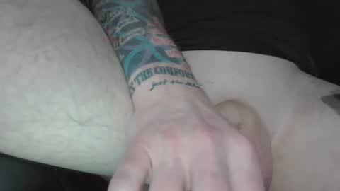 IwantU2WatchME online show from December 4, 9:23 am