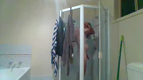 Snapshot of mrgray11xxx chatting on January 26, 1:04 pm mrgray11xxx aussie online show from January 26, 1:04 pm