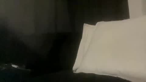 Snapshot of mrgray11xxx chatting on March 1, 4:33 pm mrgray11xxx aussie online show from March 1, 4:33 pm