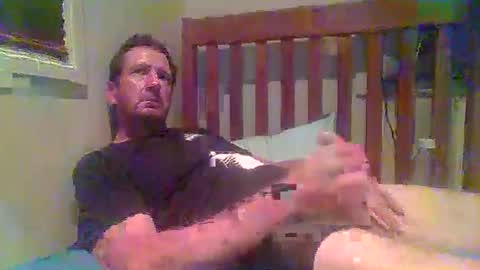 Snapshot of mrgray11xxx chatting on February 11, 6:44 pm mrgray11xxx aussie online show from February 11, 6:44 pm