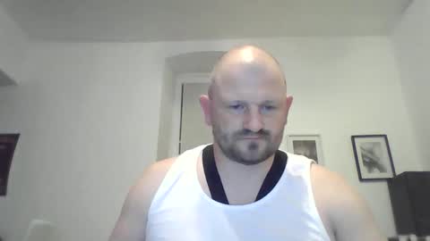 Snapshot of mrhotsex69 chatting on October 11, 11:41 pm mrhotsex69 online show from October 11, 11:41 pm