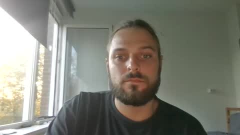 mrklaud online show from May 1, 6:46 pm