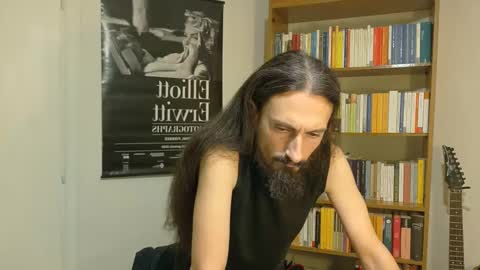 Snapshot of mrkurt86 chatting on January 2, 6:01 pm mrkurt86 online show from January 2, 6:01 pm