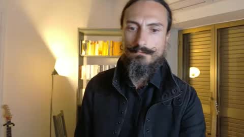 Snapshot of mrkurt86 chatting on October 9, 3:50 pm mrkurt86 online show from October 9, 3:50 pm