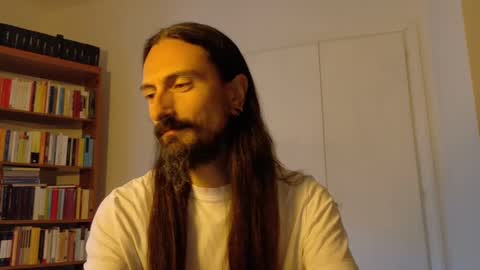 Snapshot of mrkurt86 chatting on December 12, 10:02 am mrkurt86 online show from December 12, 10:02 am
