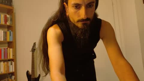 Snapshot of mrkurt86 chatting on December 12, 6:31 pm mrkurt86 online show from December 12, 6:31 pm
