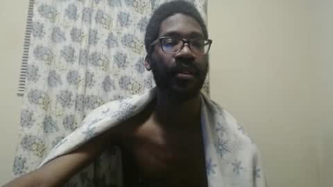 Snapshot of mrlonely1995 chatting on January 13, 2:28 am or Terrance Sometimes Lil Tease online show from January 13, 2:28 am