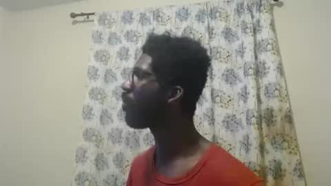 Snapshot of mrlonely1995 chatting on October 18, 3:54 am or Terrance Sometimes Lil Tease online show from October 18, 3:54 am