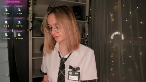 Snapshot of ms_elizabethqueen chatting on January 23, 8:13 pm Elizabeth online show from January 23, 8:13 pm
